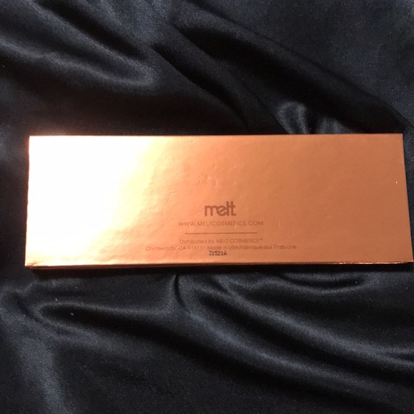 Melt Cosmetics Brunet Pallete - Picture 3 of 3